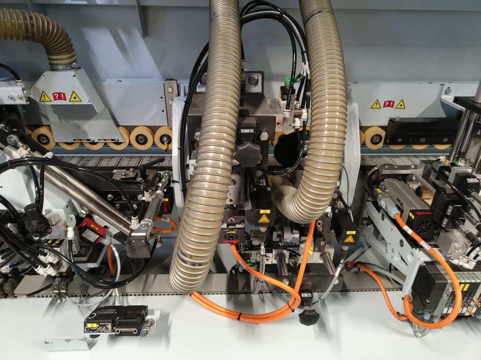 f232c6d5-faed-4cc8-9232-0be5192dc1b1